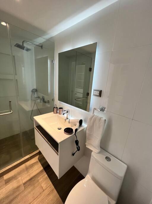 גואטמלה Apartamento 2 Habitaciones, Edificio Airali, Zona 10, Miradolo מראה חיצוני תמונה