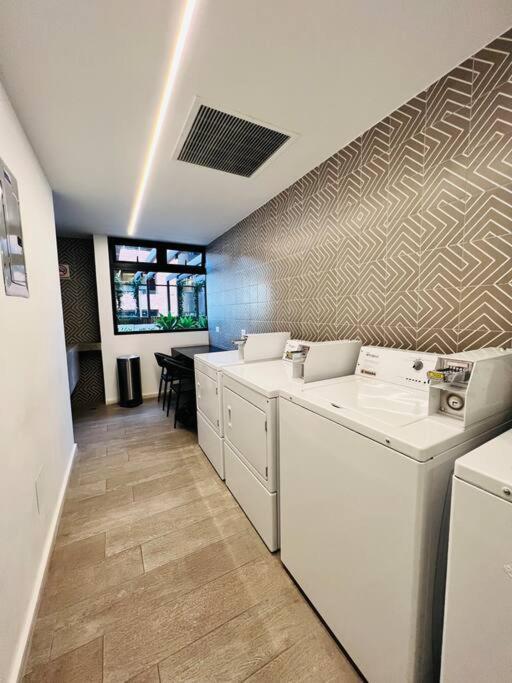 גואטמלה Apartamento 2 Habitaciones, Edificio Airali, Zona 10, Miradolo מראה חיצוני תמונה